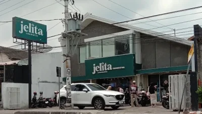Jelita Kosmetik